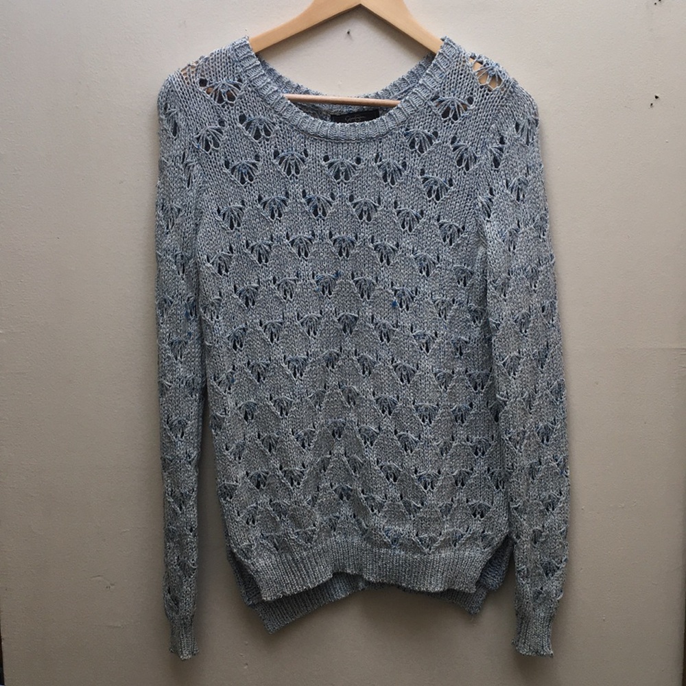 💙 Women’s Jessica Simpson Beautiful Blue Knit Sweater 💙